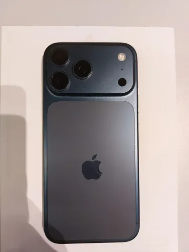 iPhone 17 Pro Max - 256G - Apenas 65 dias de uso