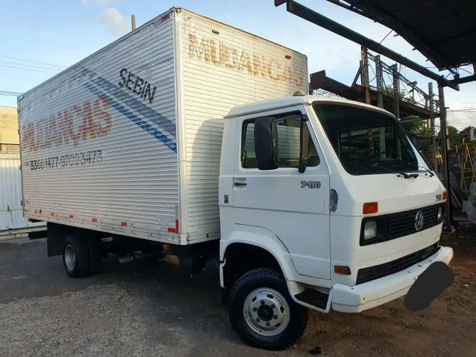 VENDE SE CAMINHÃO VW * BAU