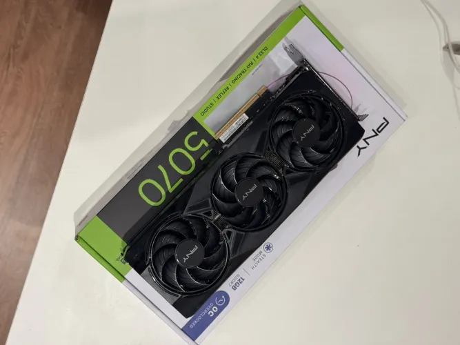 RTX 5070 PNY 12gb