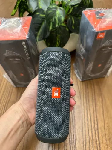 Vendo caixa de som JBL original 