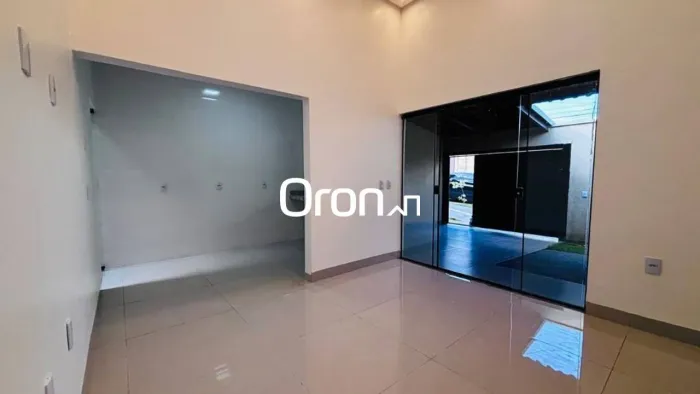 Casa com 2 dormitórios à venda, 88 m² por R$ 345.000,00 - Santo Hilário - Goiânia/GO