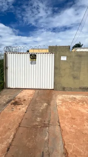 Vende-se casa no Nova Fronteira em VG