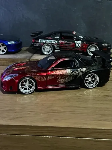 Miniatura Mazda Rx7 Year Of The Dragon 1/24 Jada Toys JDM