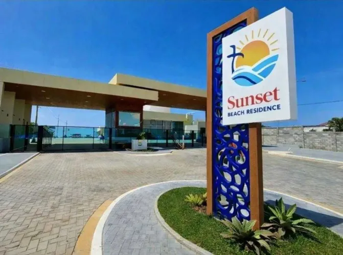 LOTE NO SUNSET BEACH - M.CC - 213M² - PÉ NA AREIA - REPASSE 47MIL [33101]