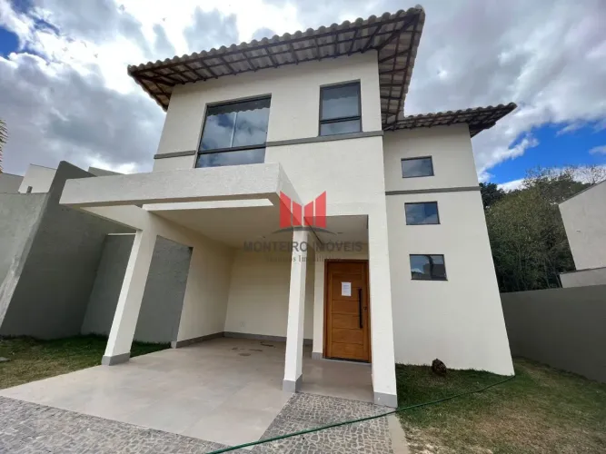 Incrível Casa em Condomínio para Venda localizada no Bairro Lagoinha De Fora, com 3 dormit