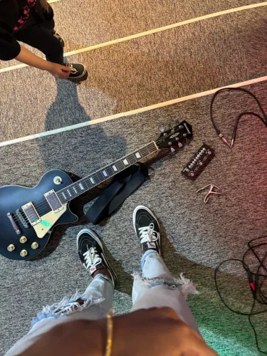 Guitarra Lees Paul