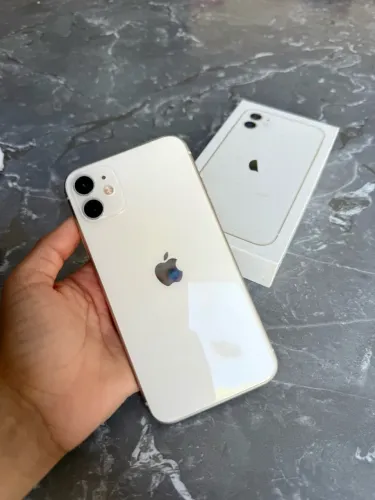 iPhone 11 64GB + Caixa - Ótimo estado