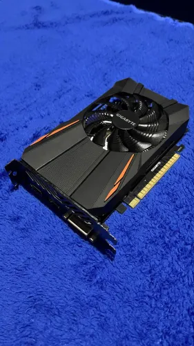 Placa Nvidia Ge Force GTX 1050 - 2Gb