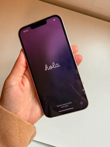 iPhone 13