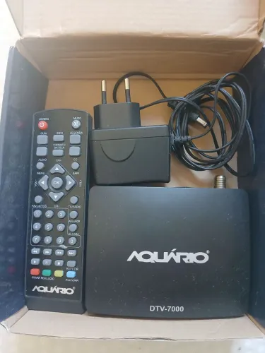 Conversor digital usado Marca Aquario modelo Dtv 7000.