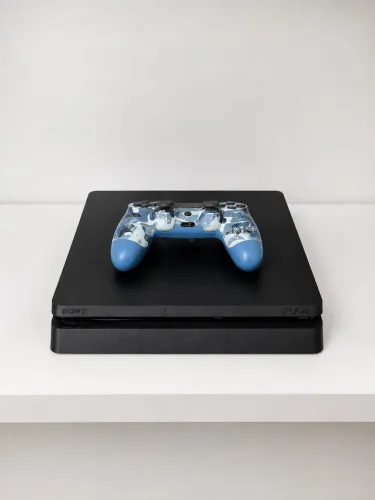 PS4 SLIM
