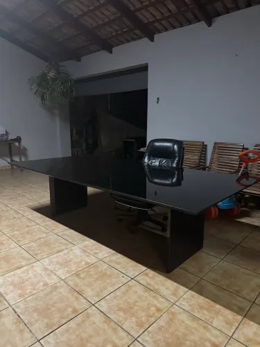 Mesa preta de pedra - 270x130x73 - ACEITO NEGOCIAR - vendo somente pra Goiânia