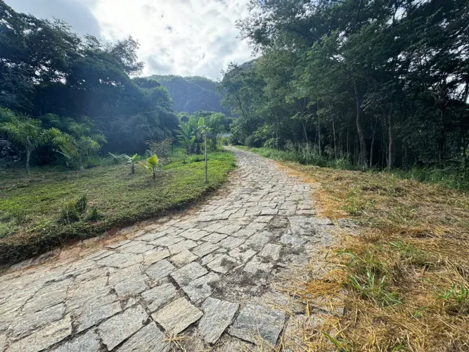 Vende-se Sítio em Ipatinga - MG