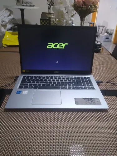 Notebook Acer Aspire A515-56 Core i5 8gb 256gb SSD 128mb Vídeo e Win11
