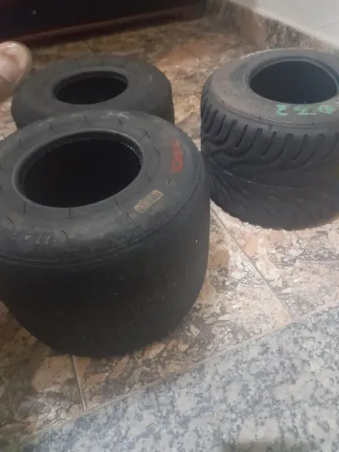 Pneu de kart
