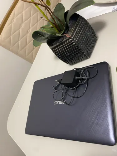 Notebook Asus vivobook 