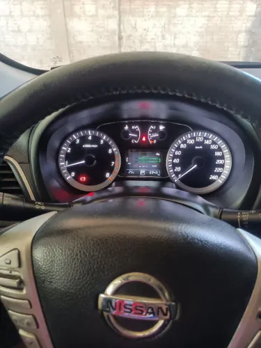 Nissan Sentra SV 2.0 Flexstart 16V Aut. 2016