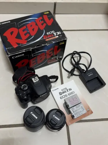 CANON T3i