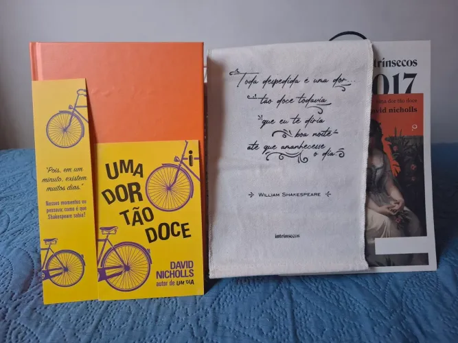 Uma Dor Tão Doce - Clube Intrínsecos