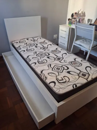 Cama com auxiliar + colchão