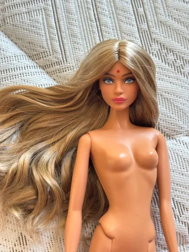 Cabeça Barbie Mia Com Reroot