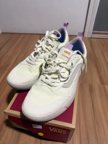 Tenis
