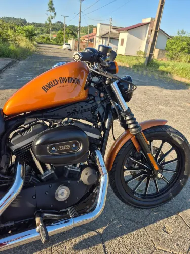 Harley Davidson 883N 2014