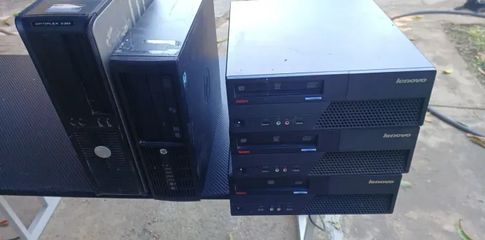 Vendo lote de 5 computadores