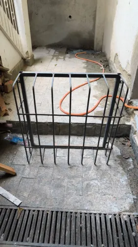 GRADE DE FERRO PARA JANELA