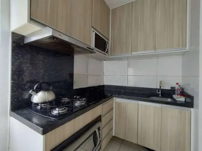 Apto à venda no bairro Carianos - Florianópolis