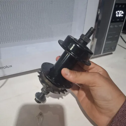 Vendo cubo de aro 29 com catraca 36 furos por 40R$