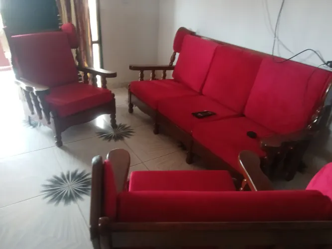 Sofa antigo 3 com duas poltronas