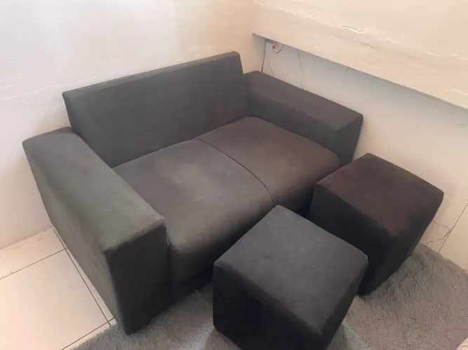 Sofa 2 lugares + 2pufs