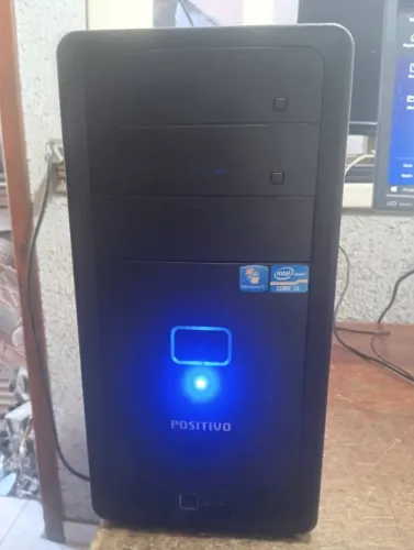 Vendo CPU positivo processador I3-3220-3.30 com 8 gigas e HD 320 gigas Wind 10 office 2016