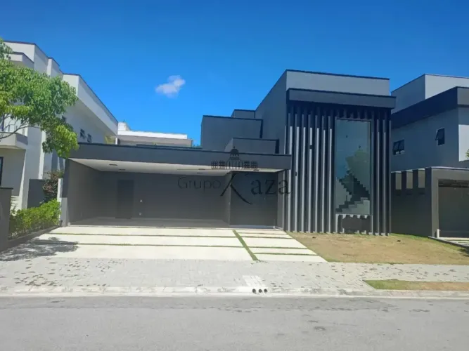 Oportunidade - Casa em Condomínio - Urbanova - Condomínio Monte Carlo - 4 Dormitórios - 29