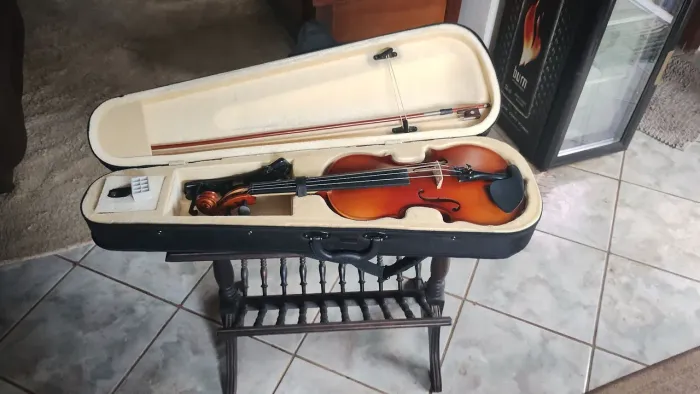 Violino + pedestal+suporte