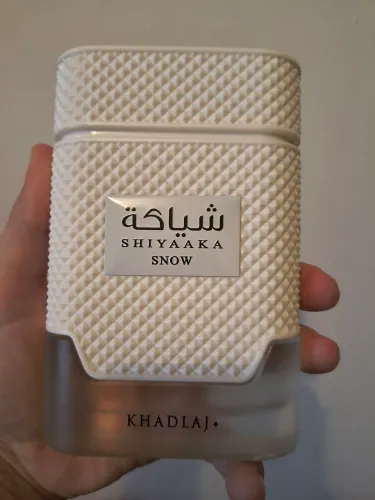 Perfume árabe Shiyaaka Snow khadlaj