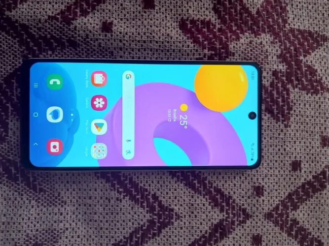 Samsung M52 5G usado