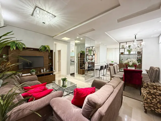 Apartamento com 02 quartos, 01 vaga e 90m² à venda no Mar Egeu em Balneário Camboriú/SC