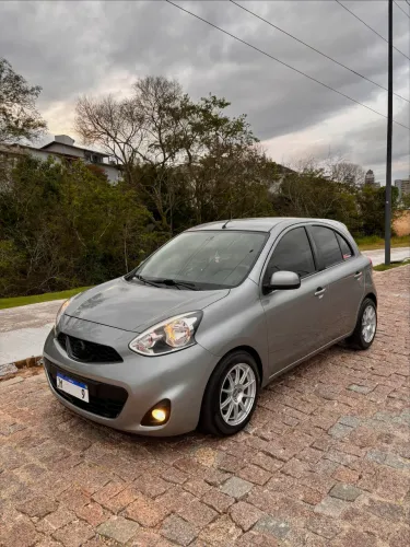Nissan March SV 1.6 16V Flex Fuel 2015