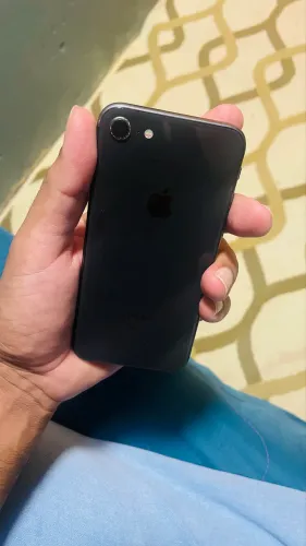 iPhone 8 (64gb)