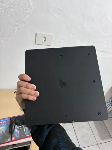 Vendo PS4 Slim 500gb