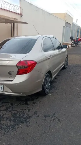 Ford KA+ Sedan 1.5 16V Flex 4P 2015