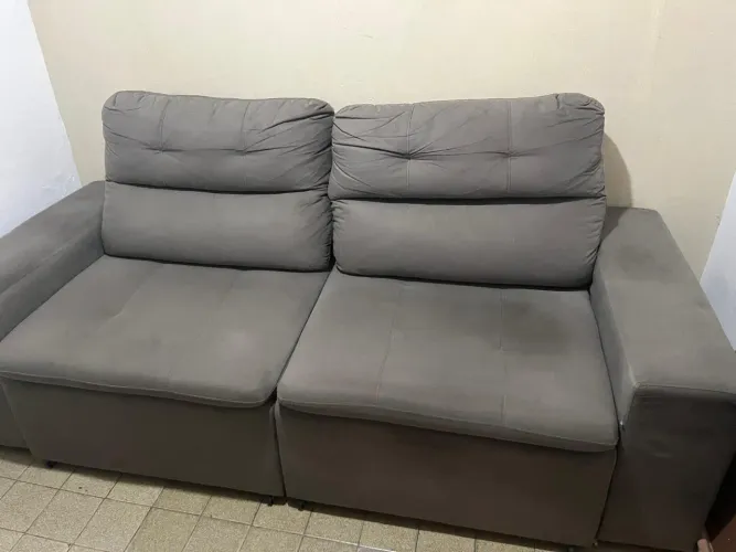 Sofá retrátil