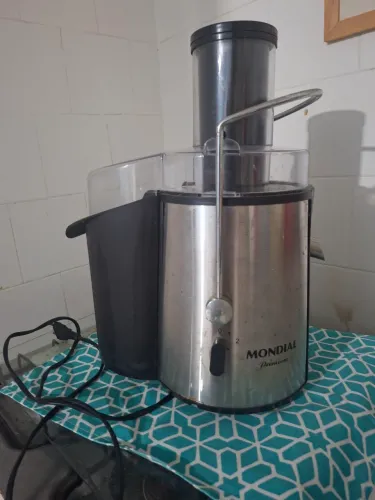 Centrifuga de Alimentos Elétrica Suco/Frutas 800w Inox cor Preto 220v
