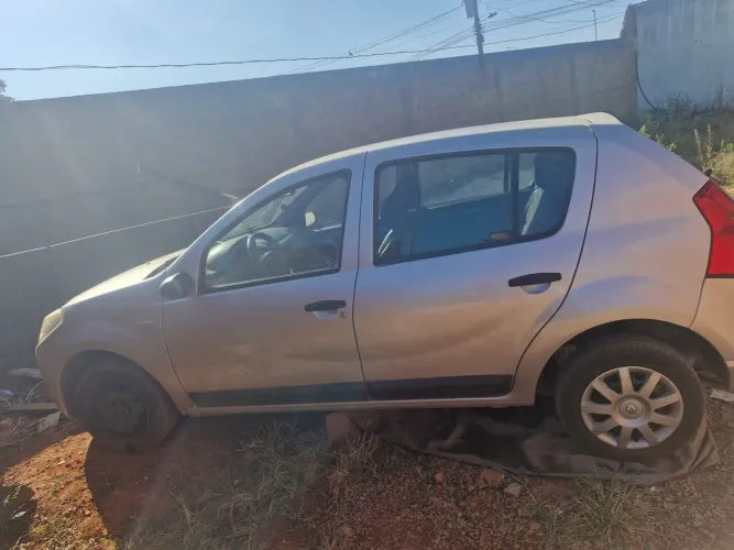 Renault Sandero Expression Hi-flex 1.0 16V 5P 2008