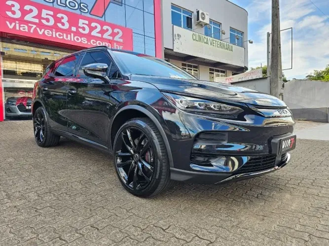 BYD Tan EV 4X4 (elétrico) 2025