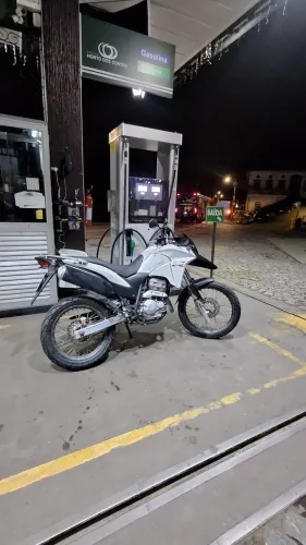 2015 Xre 300 branco perola