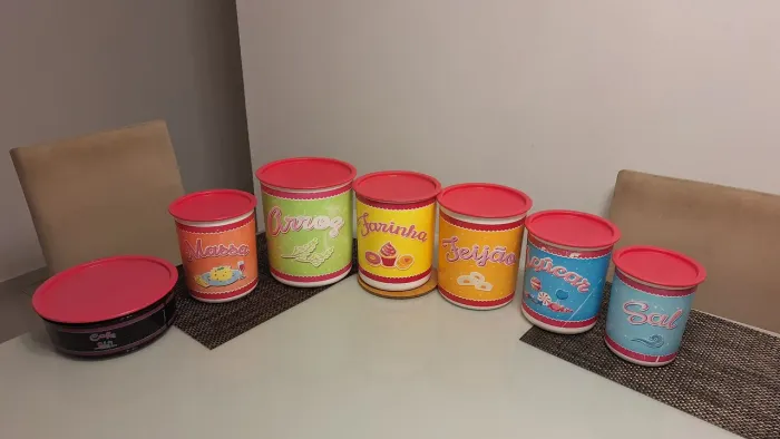Potes Mantimentos  tupware vendo separado também 