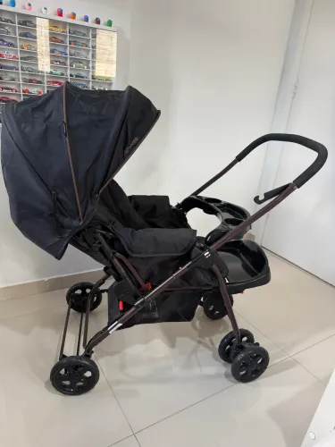 Carrinho de bebê 